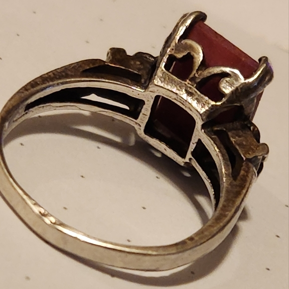 RUBY Ring - Picture 14 of 16